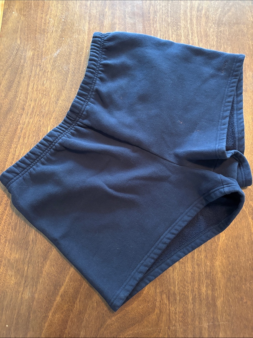Aritzia Women's hooded coton Athletic Shorts